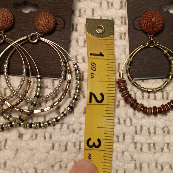 Boutique Lot of 2 women's multi-ring beaded dangle earrings - NWT - Picture 9 of 9